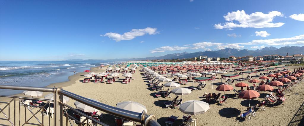 Holiday Apartments Fiumetto Marina di Pietrasanta Luaran gambar